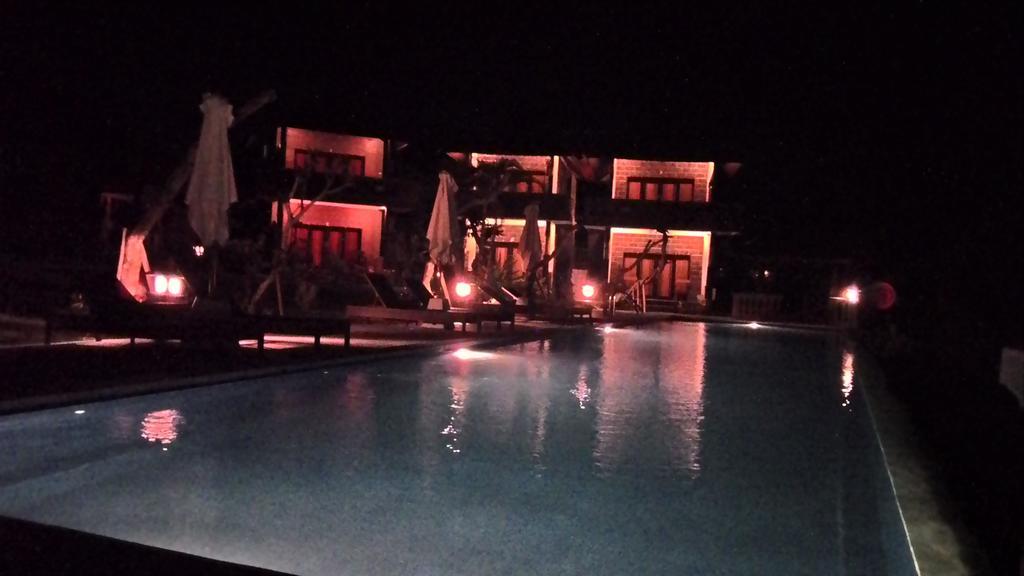 Gubug Balian Beach Bungalow Selemadeg  Luaran gambar