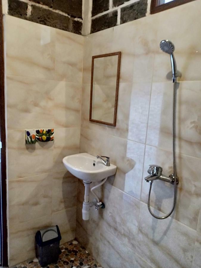 Gubug Balian Beach Bungalow Selemadeg  Luaran gambar
